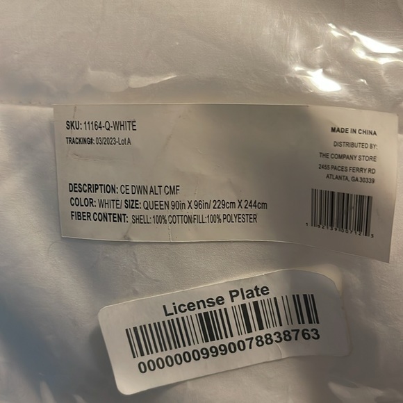 The Company Store Classic Down Alternative Comforter White Queen - Picture 2 of 3